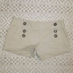 Express Shorts
